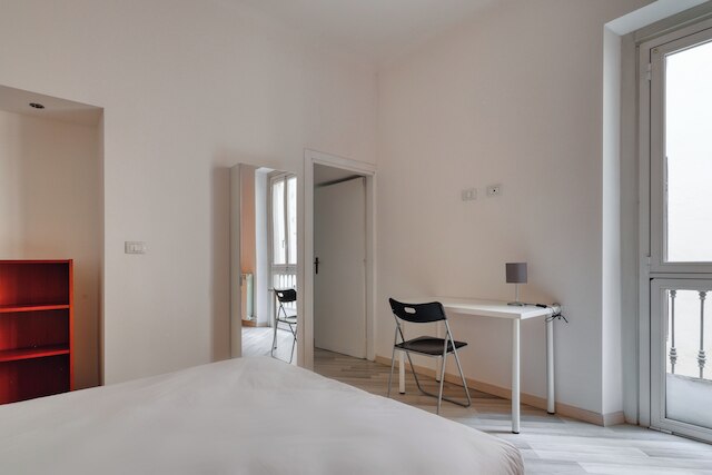 ジョイヴィー スタイリッシュ フラット クローズ トゥ センター