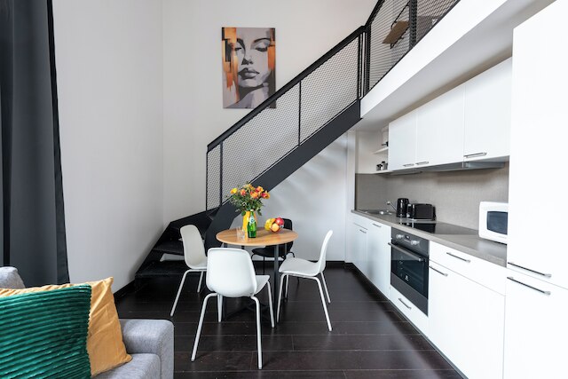 コージー アパートメント ニア カルリン スクエア