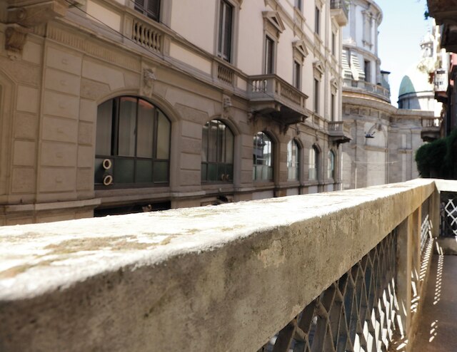 カーサ ミラノ クラシック エレガンス ウィズ バルコニー