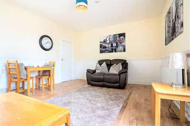 トラベラーズ エコノミック リトリート イン オレル パーク