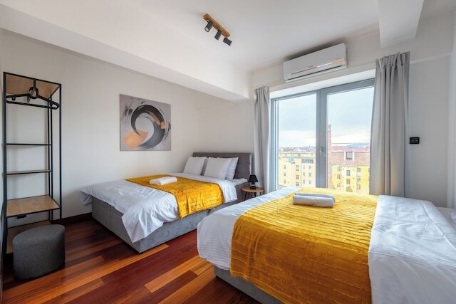 モダン ペントハウス ウィズ 3 ベッドルームズ