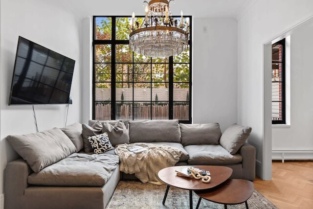 クリントン バイ Rovetravel 3ベッドルーム デュプレックス ウィズ バックヤード