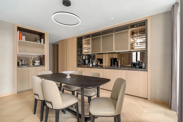 マンダリン XII バイ ローブ 2ベッドルーム アパートメント ウィズ シェアード アメニティーズ