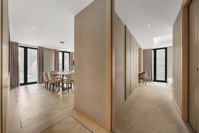 マンダリン XII バイ ローブ 2ベッドルーム アパートメント ウィズ シェアード アメニティーズ