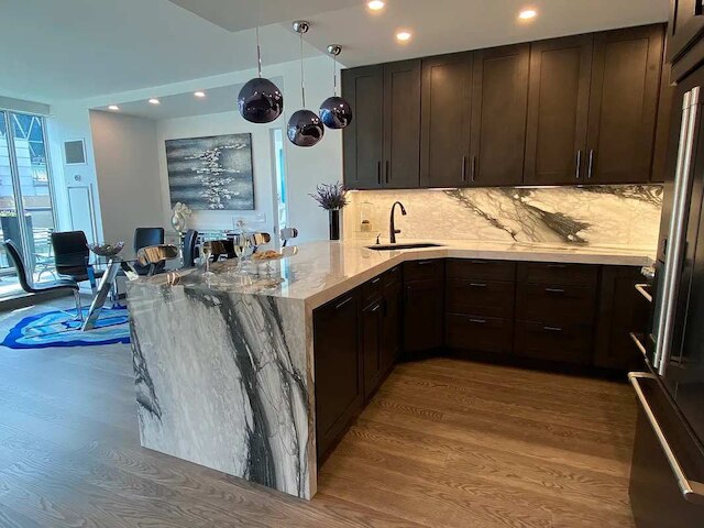 ベスパー コート バイ ローブ デュプレックス PH ウィズ ホットタブ ルーフ