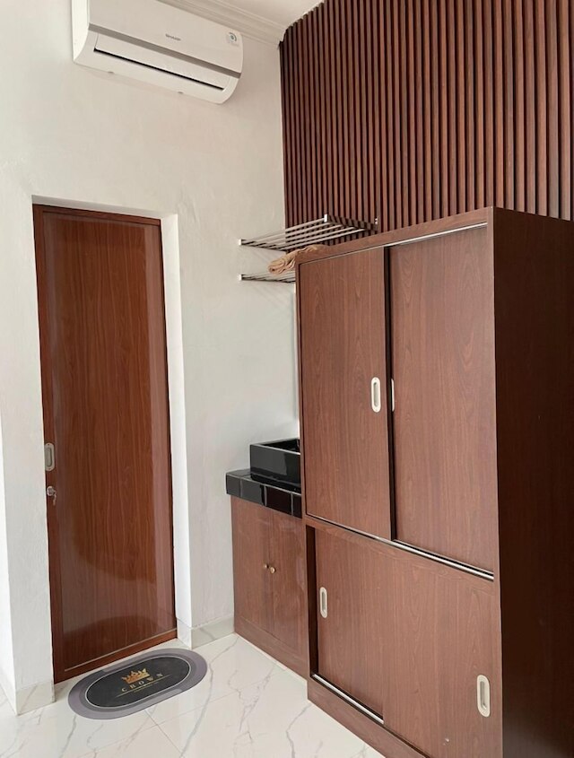 ライカ ホームステイ