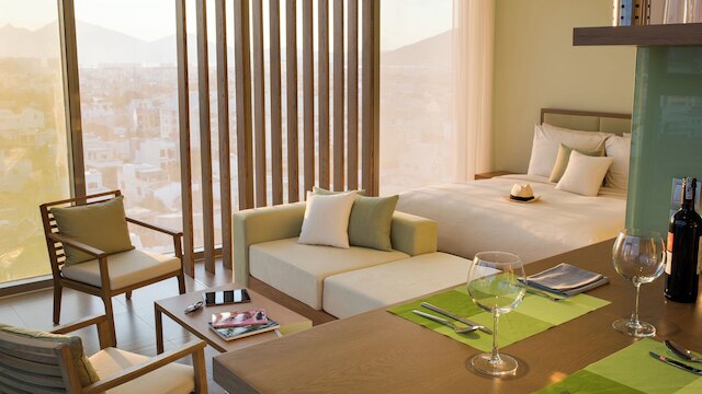 シー アンド サン アパートメンツ