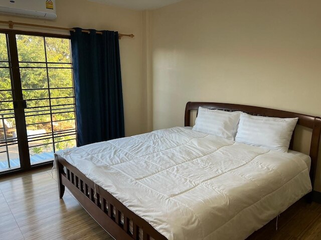 V サーム オテル