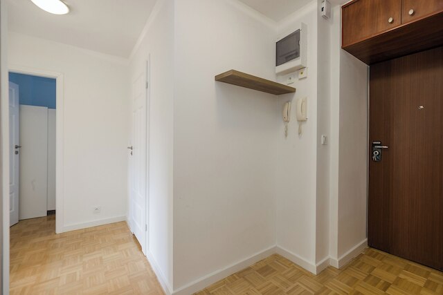 ショートステイポーランド ワリツォフ B171