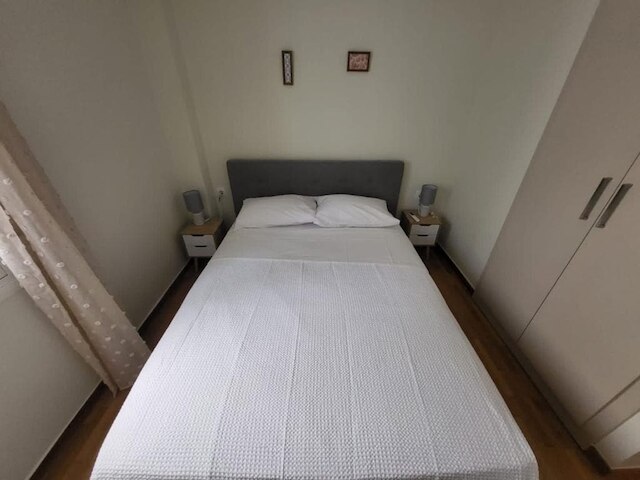 2 ベッドルーム リノベーテッド フラット アット アクロポリス