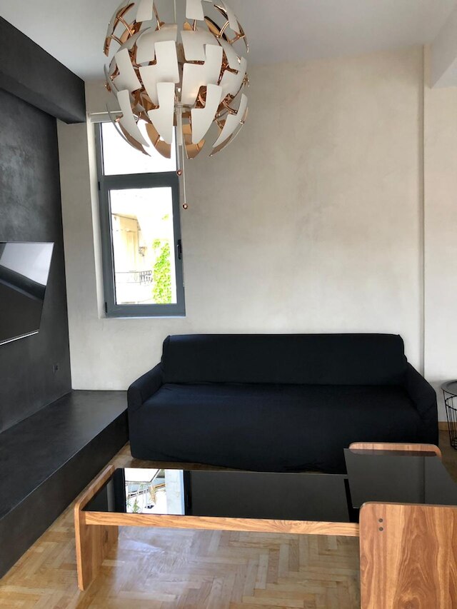 ラグジュリアス アパートメント ウィズ ビッグ バルコニー ベスト ロケーション