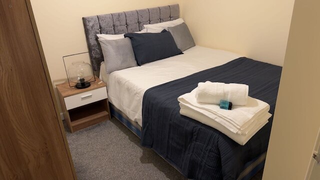 モダン アパート - シティ ビュー - パーキング - スリープス 3