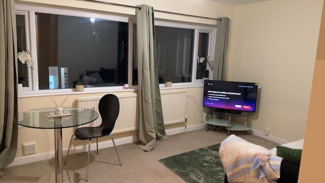 モダン アパート - シティ ビュー - パーキング - スリープス 3