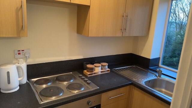 モダン アパート - シティ ビュー - パーキング - スリープス 3