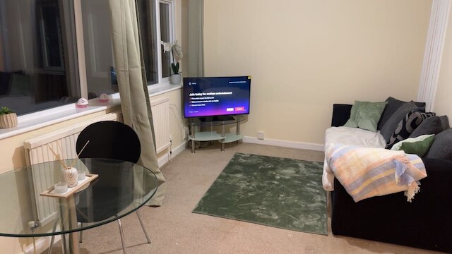 モダン アパート - シティ ビュー - パーキング - スリープス 3