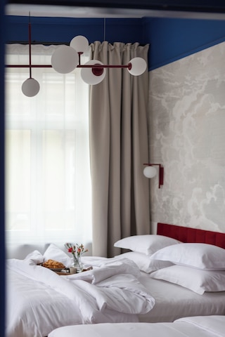 ヘッド イン ザ クラウズ 2ベッド アパートメント