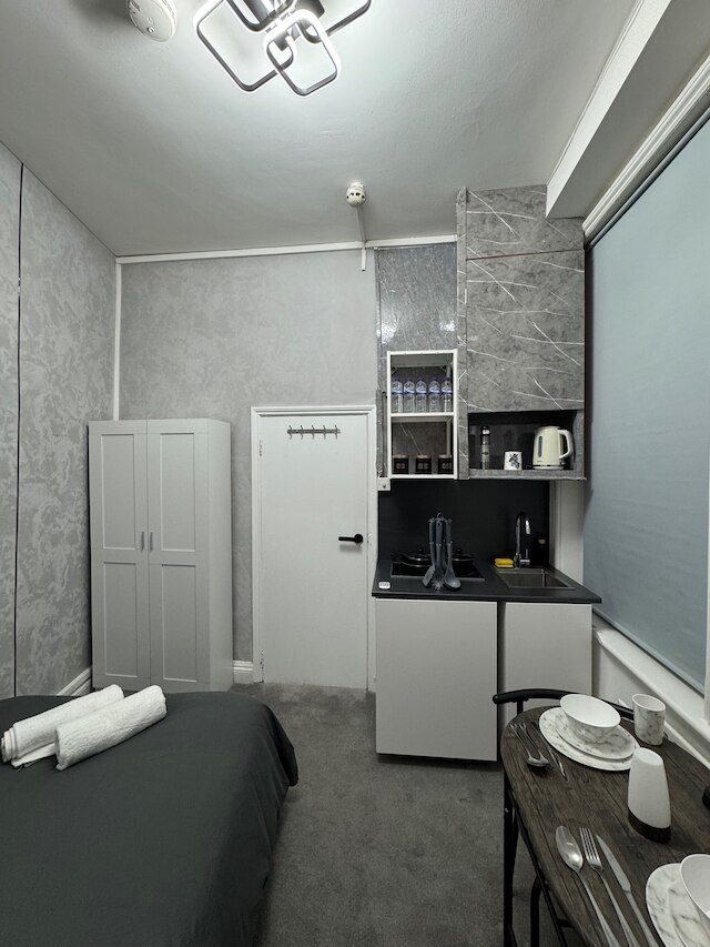 ロンドン エスケープ - コージー アパートメント イン ザ シティ