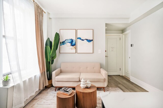 73-1406 ニュー 1 ベッドルーム 1 バスルーム UWS ドアマン ジム