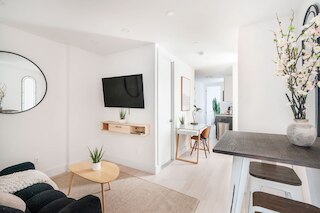 48-3fe 2ベッドルーム プライム ミッドタウン ウェスト