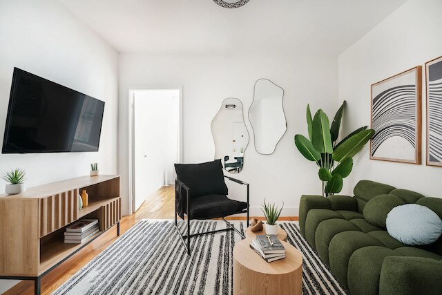 444-4e コンテンポラリー 2ベッドルーム イン ヘルズキッチン