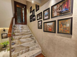 ホテル VIP インターコンチネンタル