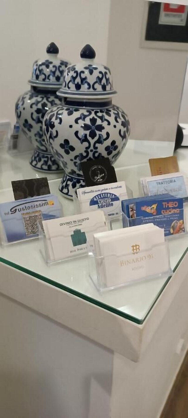 ビナリオ 91 ルームズ