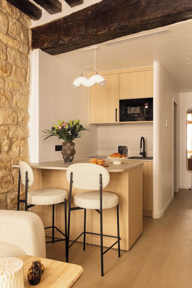 モダン アパートメント エアコン 1ベッドルーム 4P パンテオン