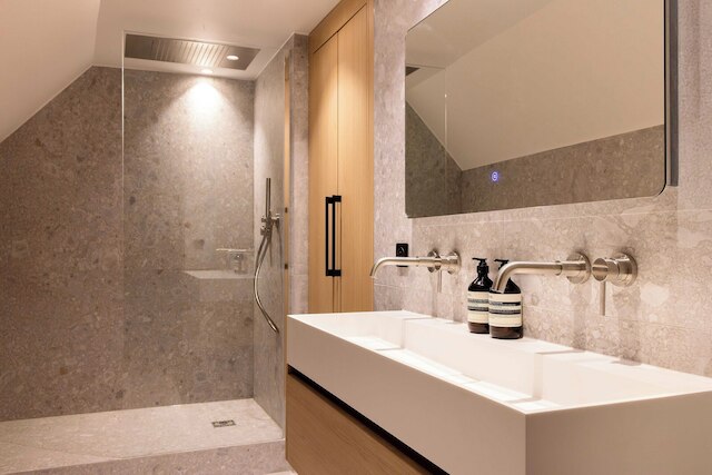 モダン アパートメント エアコン 1ベッドルーム 4P パンテオン