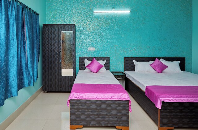 デブ ゲストハウス