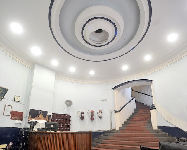 ホテル ラウナク