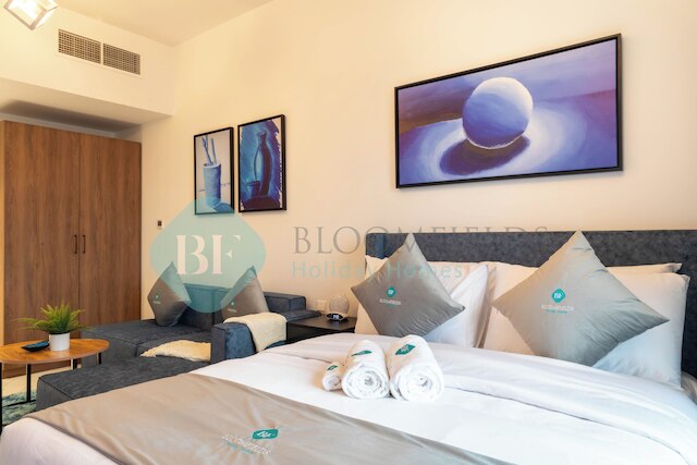 ブルームフィールズ スペクタキュラー STU イン オアシス