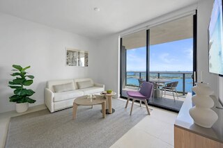 ディライトフル 3 ベッドルーム イン ダウンタウン マイアミ