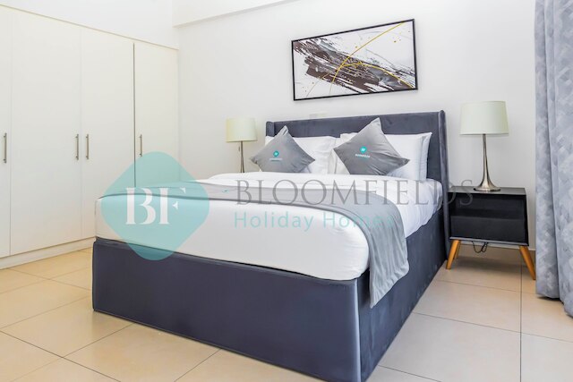 ブルームフィールド エレガント 2ベッドルーム イン ウェーブ タワー