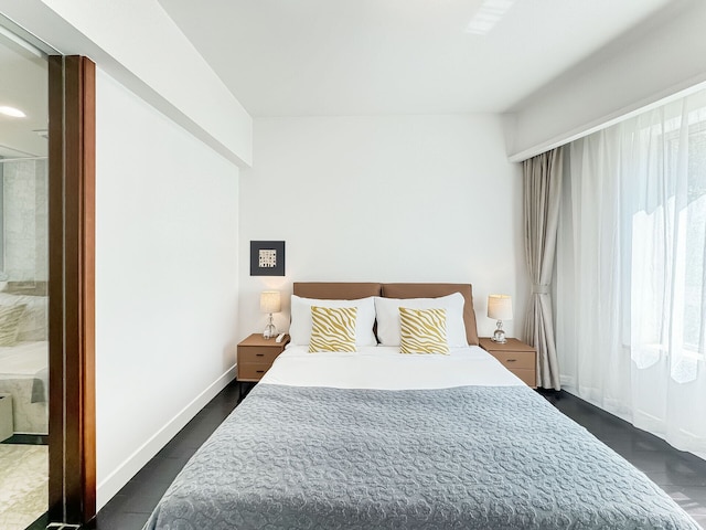 Tyms 3BR 2BA Apt West NanjingRD Line2 14