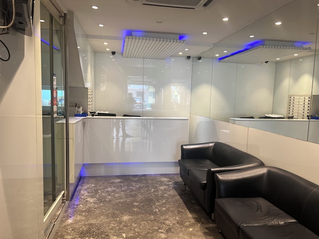 ホテル アストン