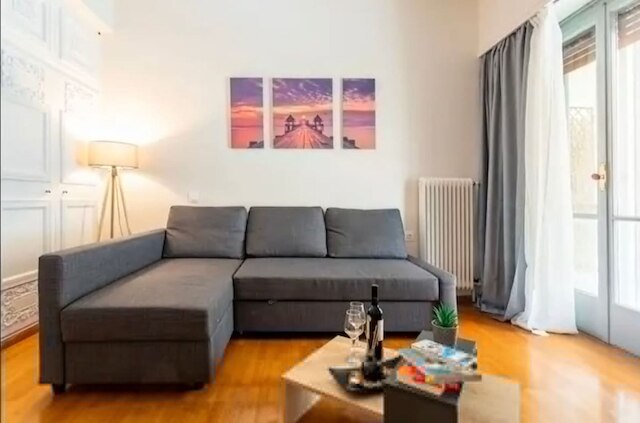 アテニアン ステイ トリクーピ 2 アパートメント