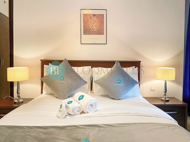 ブルームフィールド スペーシャス 1ベッドルーム イン サン タワー