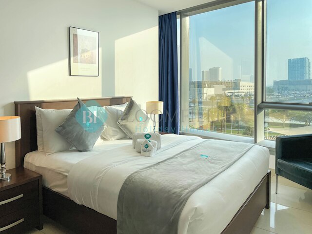 ブルームフィールド スペーシャス 1ベッドルーム イン サン タワー