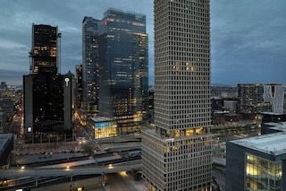 ニュー ホテル モクシー モントリオール ダウンタウン