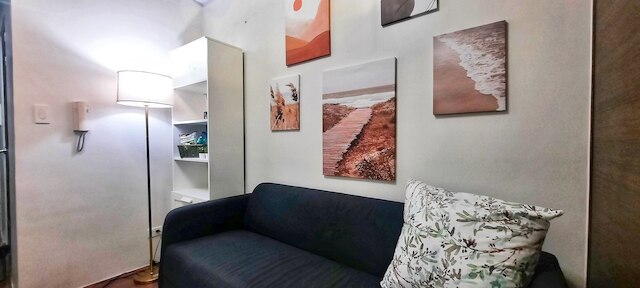 エア レジデンス - コンテンポラリー スカンディ ウィズ スカイラインビュー