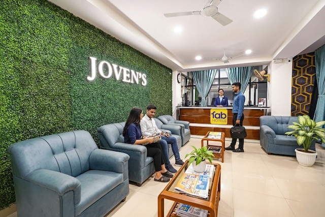 オリバ ジョベンズ セントラル - ブリゲード ロード