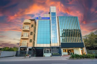 オリバ ジョベンズ セントラル - ブリゲード ロード