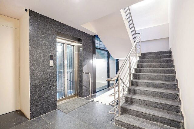 オリバ ジョベンズ セントラル - ブリゲード ロード