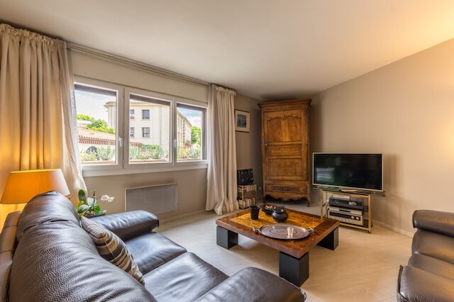 ジャルダン ドゥ ラ レーヌ - プレミア コンシェルジュリー