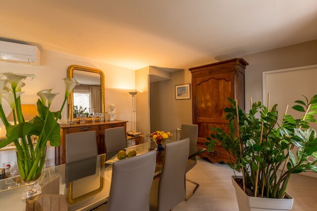 ジャルダン ドゥ ラ レーヌ - プレミア コンシェルジュリー