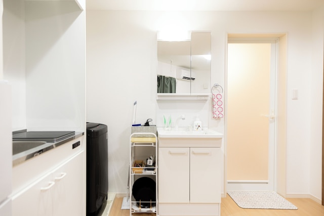 LUNA HOUSE 102 (駅の近くで新規オープン)