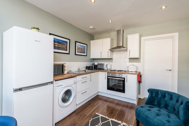 ホスト ステイ キャニング クォーターズ II アンド III