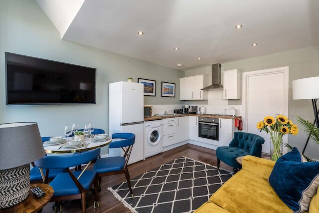 ホスト ステイ キャニング クォーターズ II アンド III