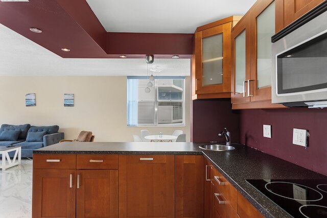 ベイ ハーバー サンセット アパートメント 2A