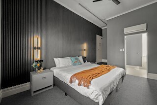 コンティニューム ショート ステイズ